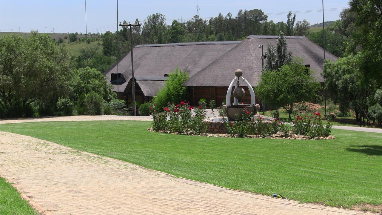 23 On Riverside Lanseria Exterior photo